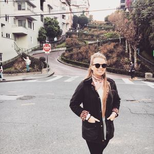 Meet your Posher, Eliza claire